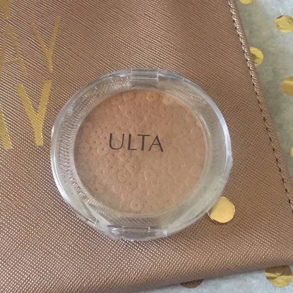 ULTA Eyes and Cheek Bundle - Eyeshadow Quad and Bronzer - Picture 5 of 6